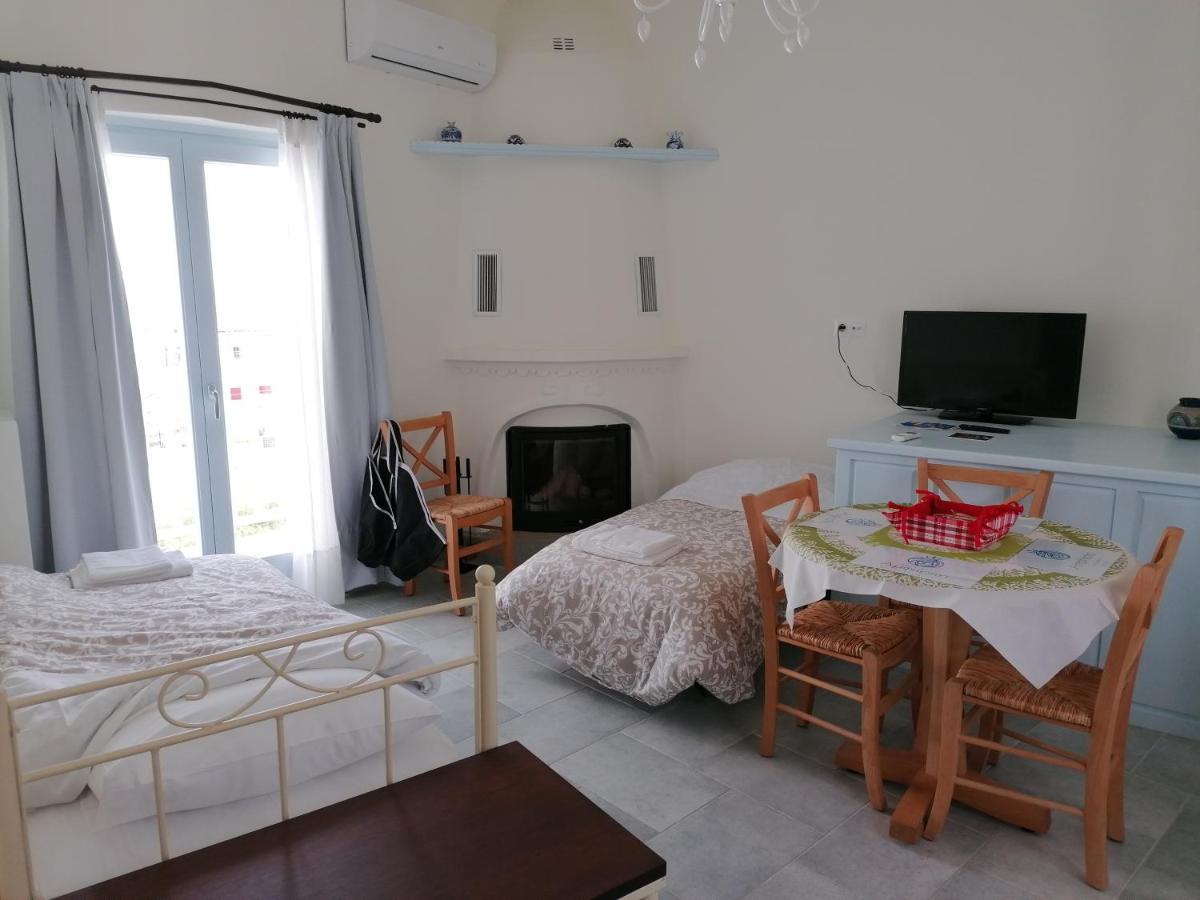 Amphitrite Apartments สกีรอส ภายนอก รูปภาพ